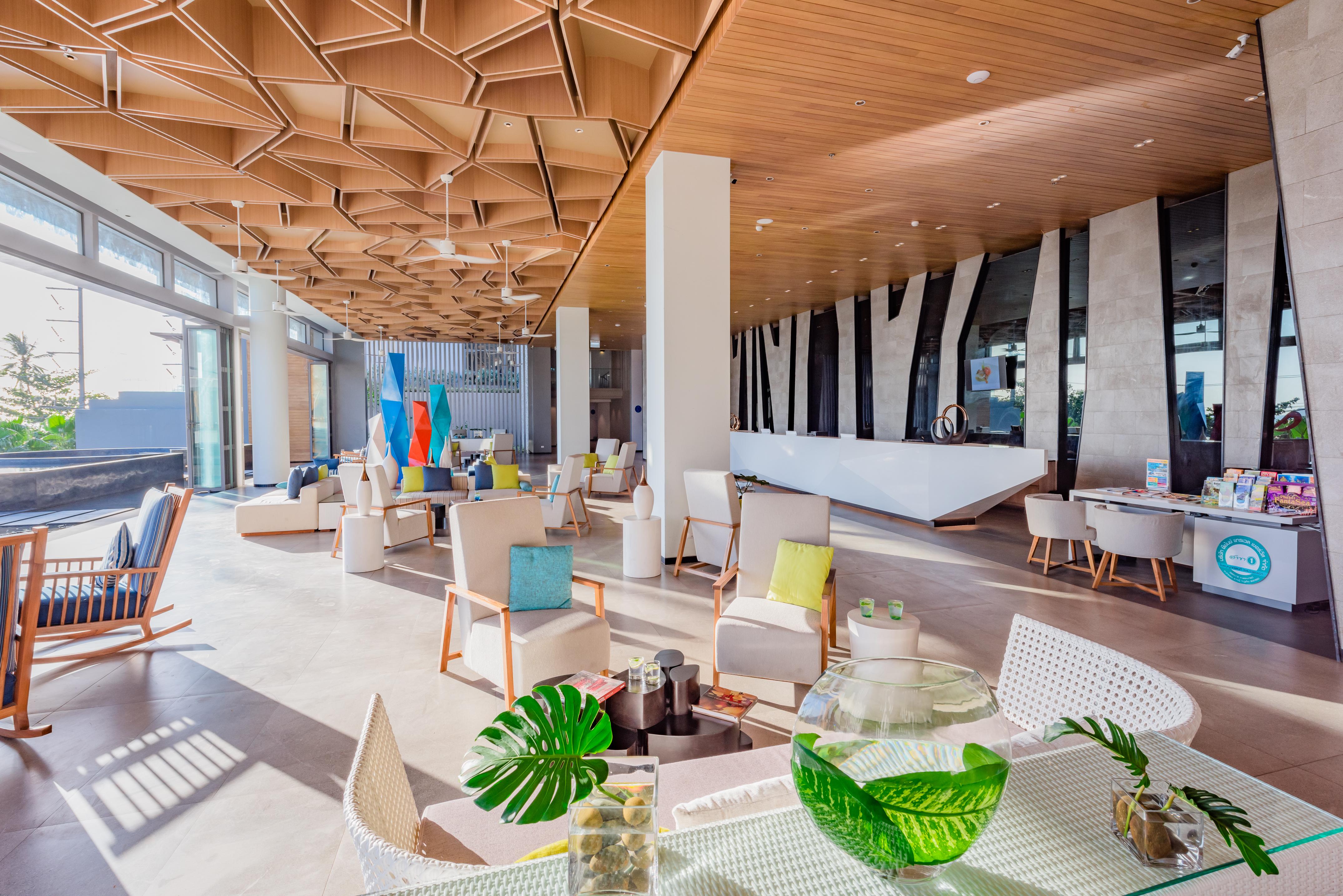 Oceanfront Beach Resort - Sha Extra Plus Patong Экстерьер фото The interior of the airport