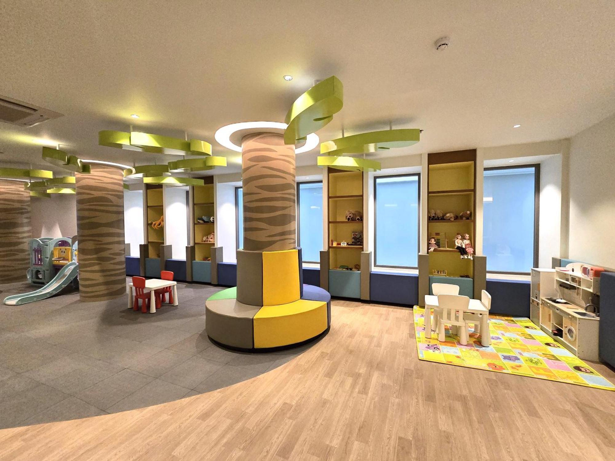 Oceanfront Beach Resort - Sha Extra Plus Patong Экстерьер фото The Children's Museum of Oak Park